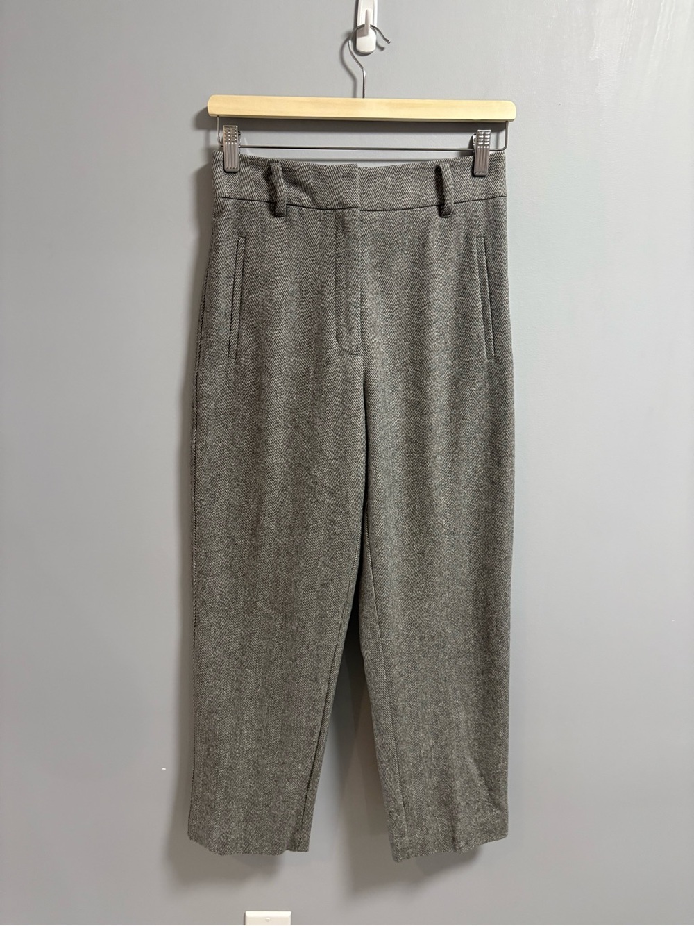 Aritzia - Wilfred Pants